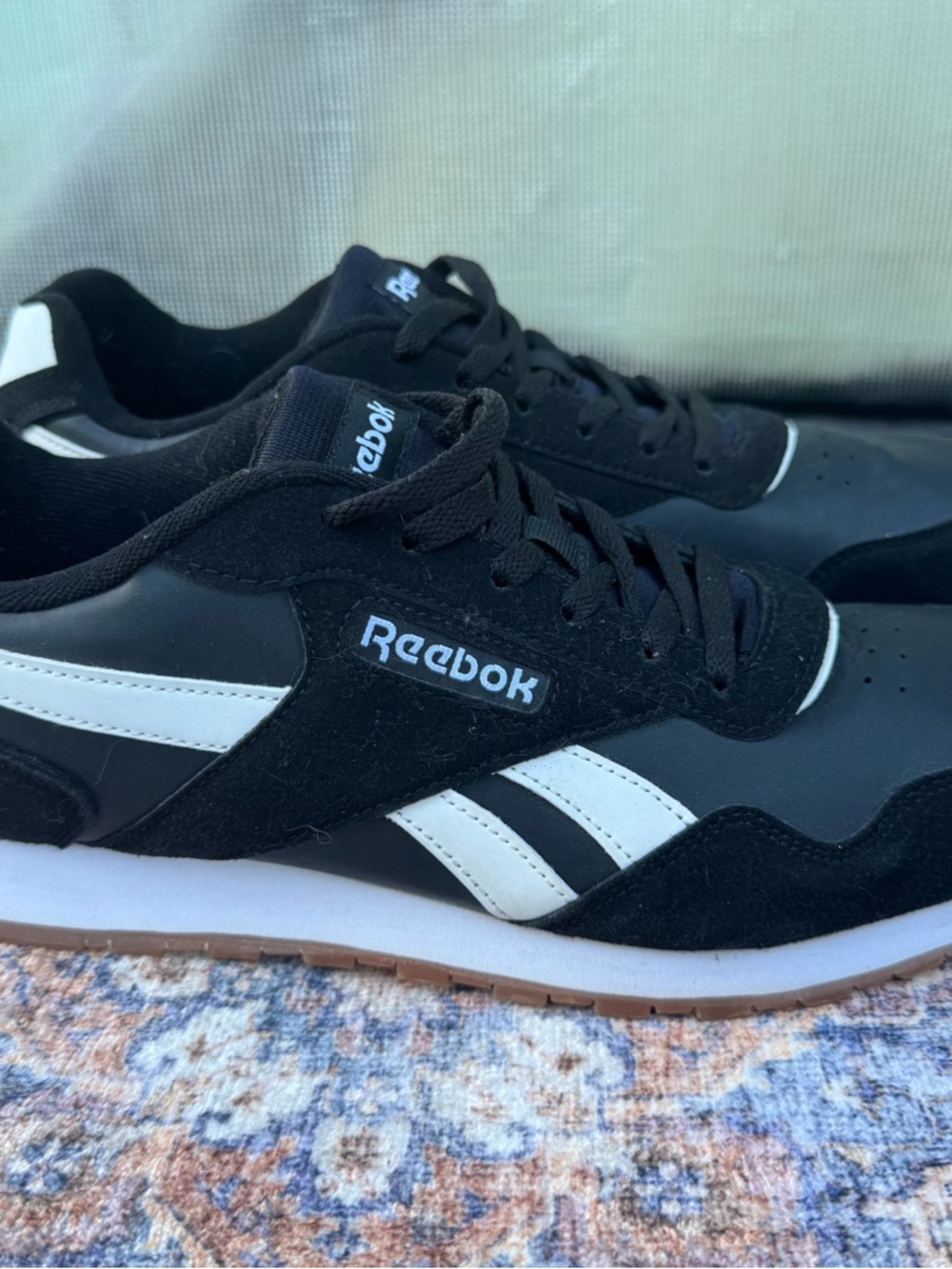 Reebok Men's Black & White Classic Low-Top Sneakers